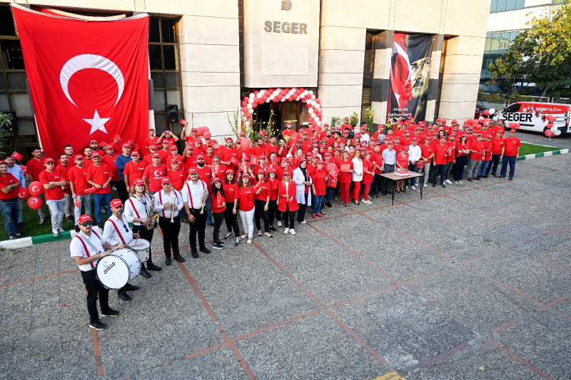 Cumhuriyetimizin 100.Yılını Seger Ailesi Olarak Büyük Bir Coşku İle Kutladık